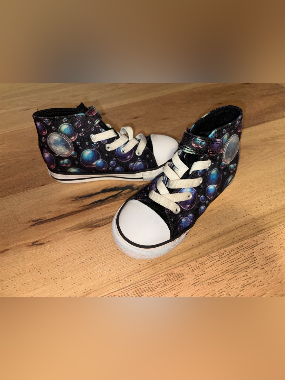 Toddler Bubble Print High-Top Converse